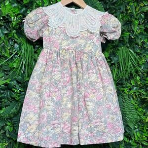 Vintage Girls Size 4 Floral Print Dress With Lace Collar Short Puff Sleeves 3168